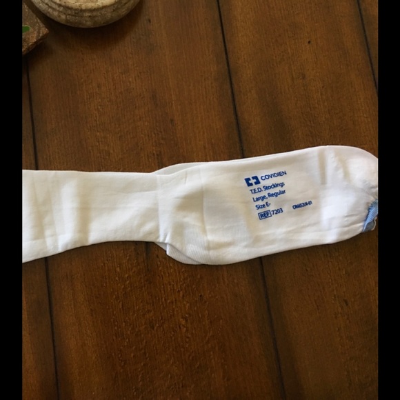 T.E.D. Anti-Embolism Stockings - Picture 4 of 5